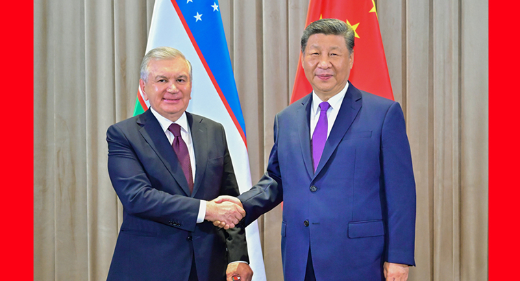 习近平会见乌兹别克斯坦总统米尔济约耶夫