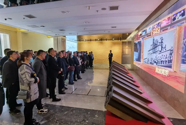 QQ截图20211210154122.png