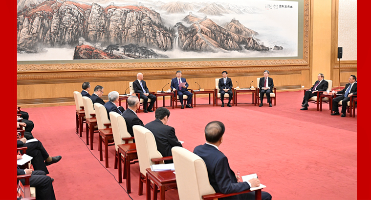 习近平同党外人士共迎新春